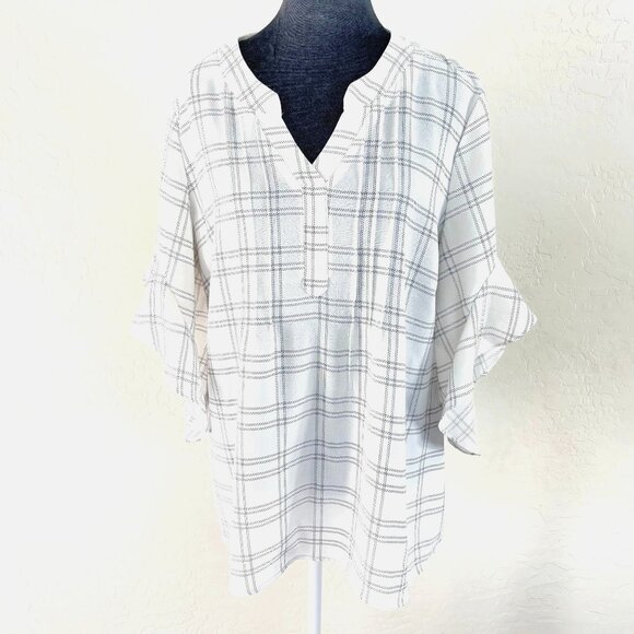 Bloomchic - Plaid Flutter Sleeve Pullover Blouse - White/Black - Size 14-16 - Picture 1 of 8